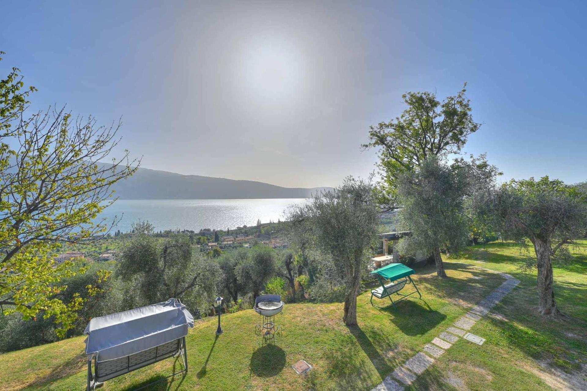Agriturismo L'Uliveto Gargnano Luaran gambar
